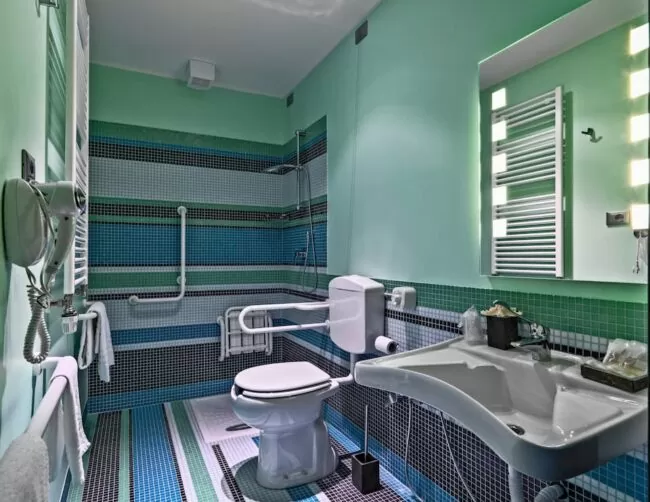Как правильно проветрить ванную комнату без окна